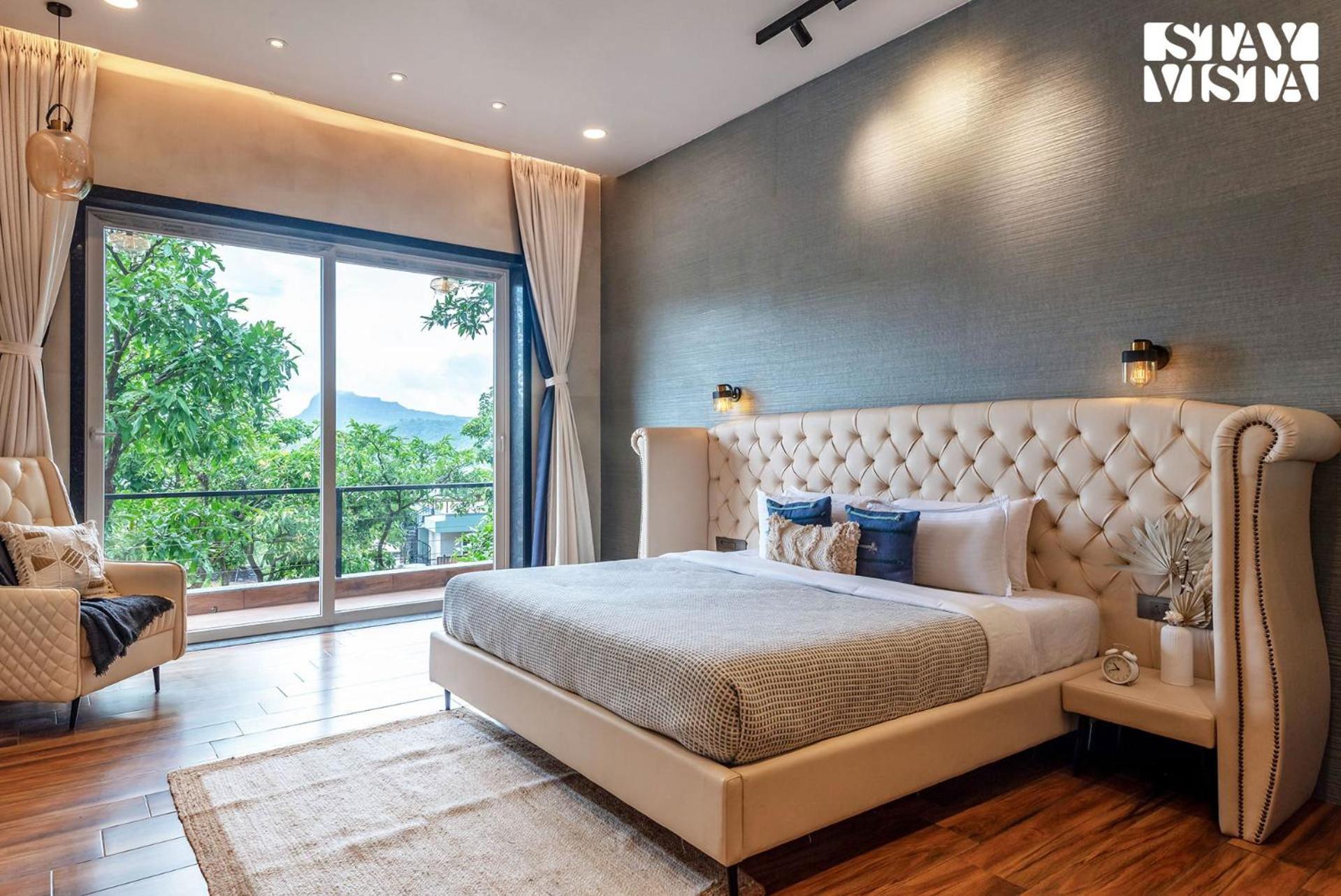 Stayvista At La Nirvana With Pool, Music Speaker & Indoor-Outdoor Game Lonavala Exterior foto